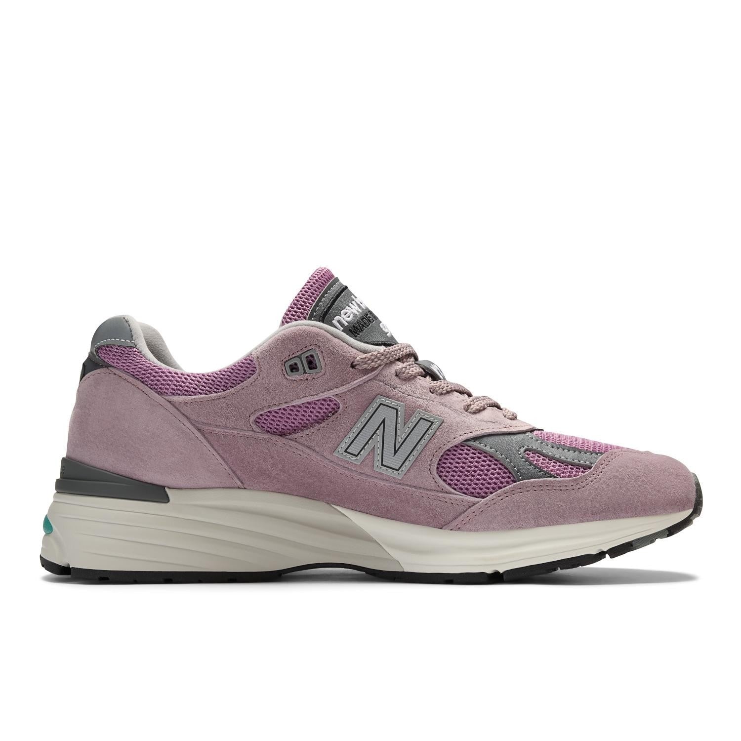 U991RR2 New Balance 991V2 Pink (Men's)