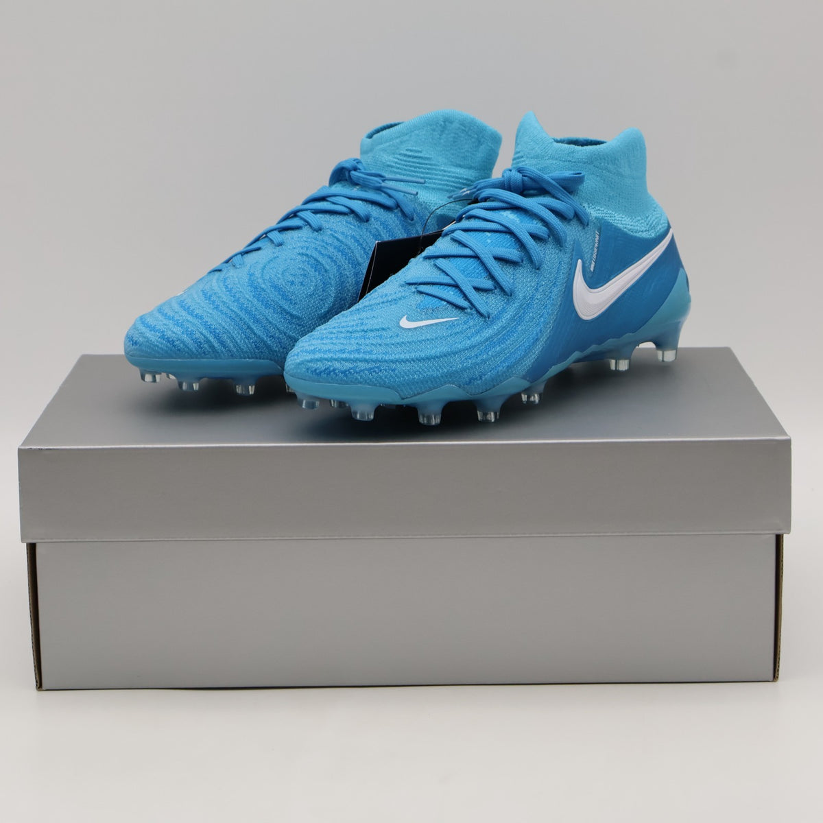 FJ2579-400 Nike Phantom Luna 2 Elite Blue Fury White (Men's)