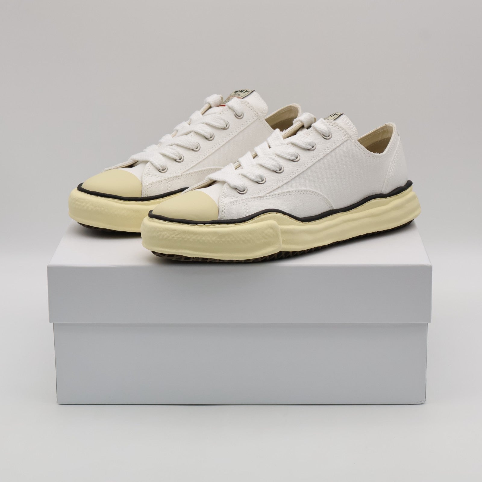 A09FW733-white Maison MIHARA YASUHIRO PETERSON original vintage color (Men's)