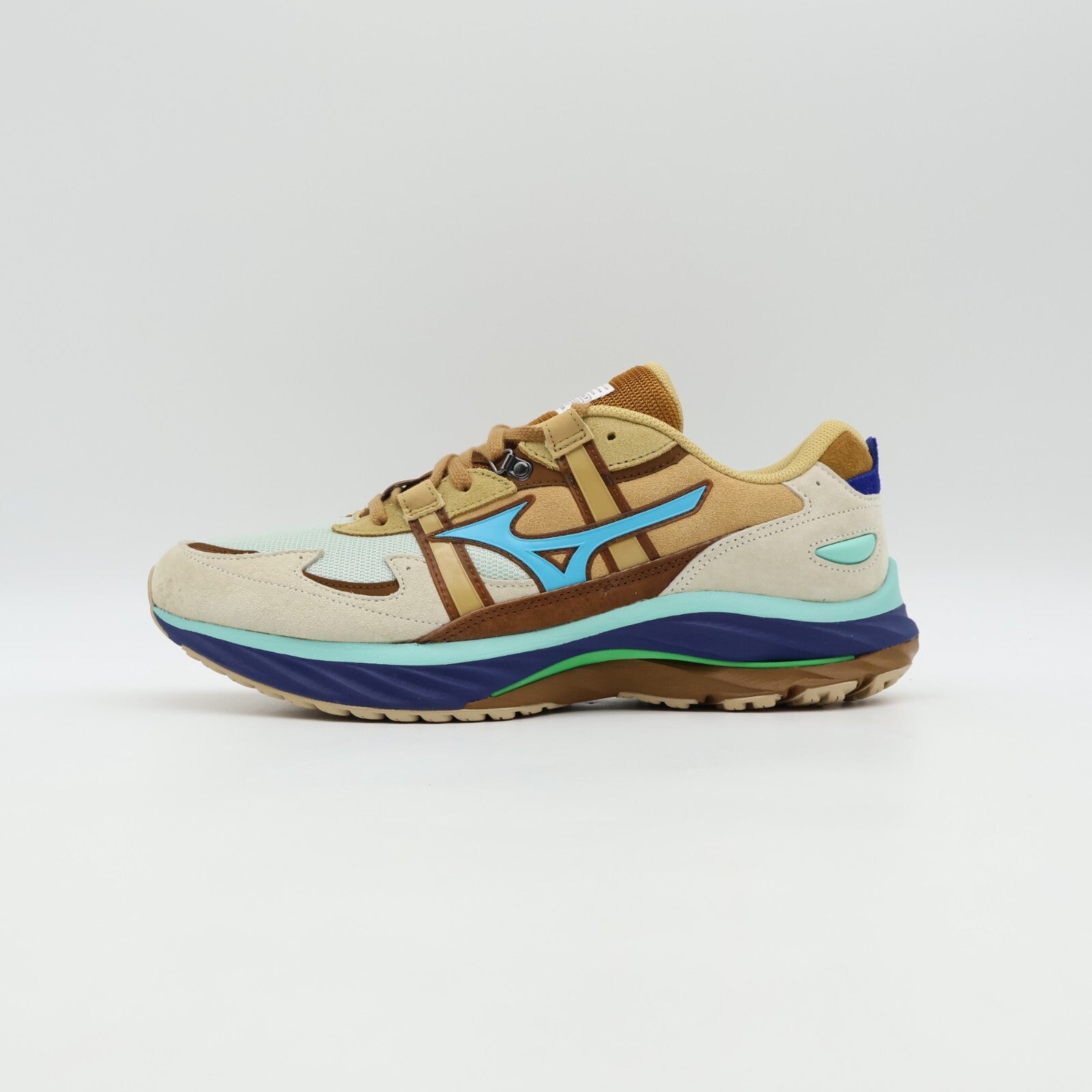 D1GD230501 DIGAWEL Mizuno Wave Rider β (Men's)