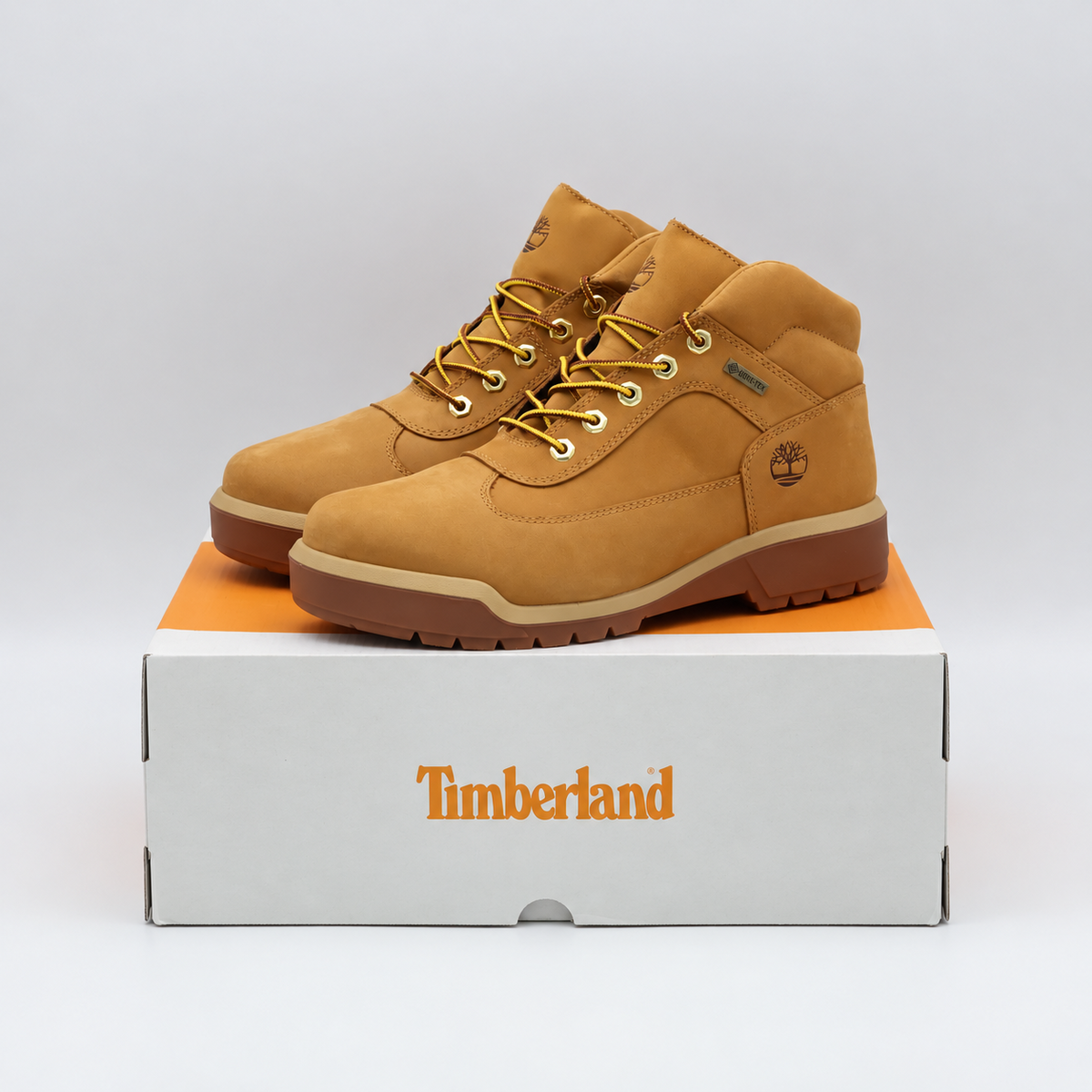 TB0A6GAU754 BEAMS Ã Timberland Field Boots GORE-TEX Wheat (Men's)