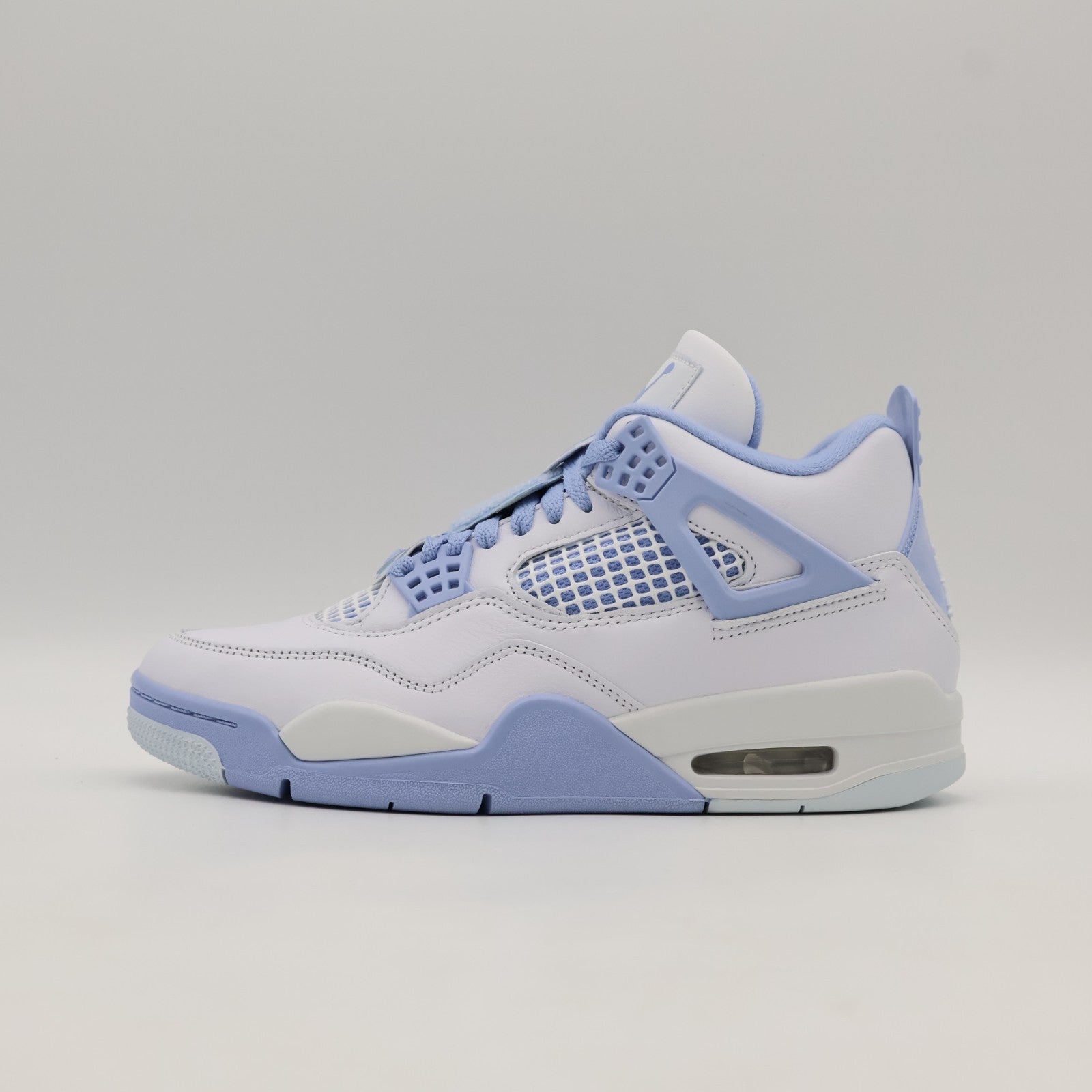 HV0823-100 Nike Air Jordan 4 Retro Forget Me Not (Women's)