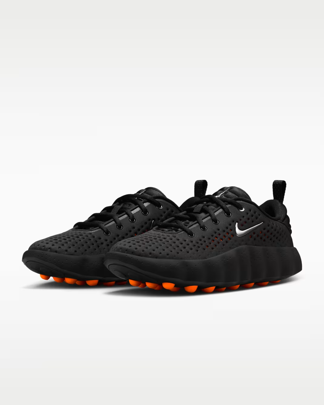 HQ4310-001 Nike Mind 002 Black/Hyper Crimson (Women's)