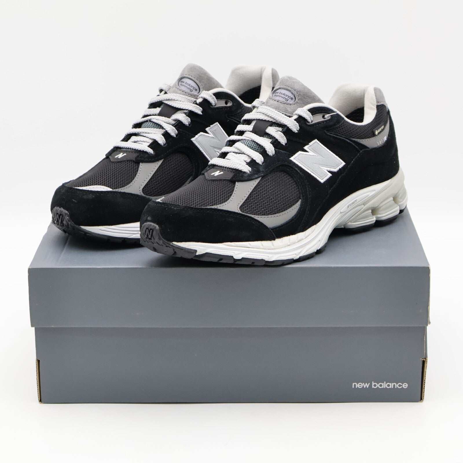 M2002RXD New Balance 2002R GORE TEX Black Gray (Men's)