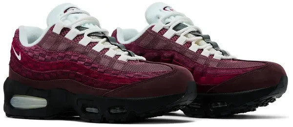 IM6039-200 KITH Nike GS Air Max 95 El Dorado