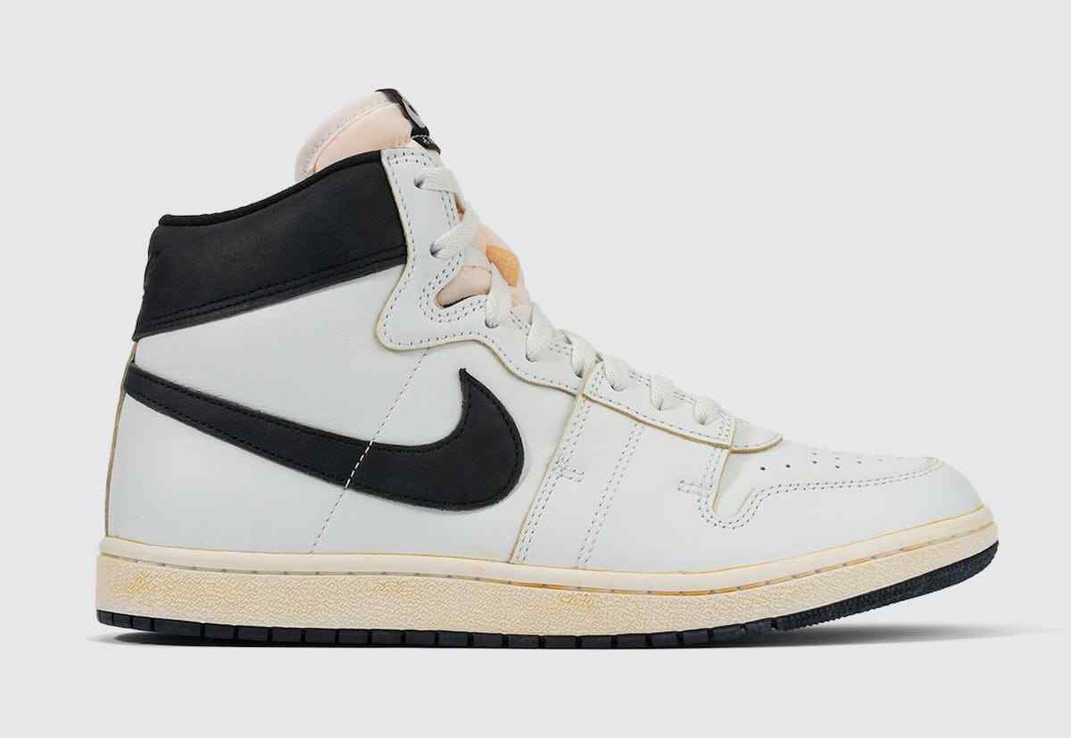 DX4976-100 A Ma Maniere Nike Air Ship SP Summit White Black (Men's)