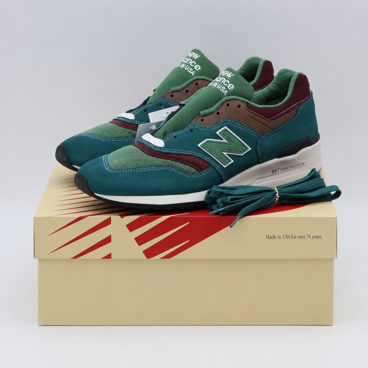 U997TB New Balance 997 Vintage Teal Jade (Men's)