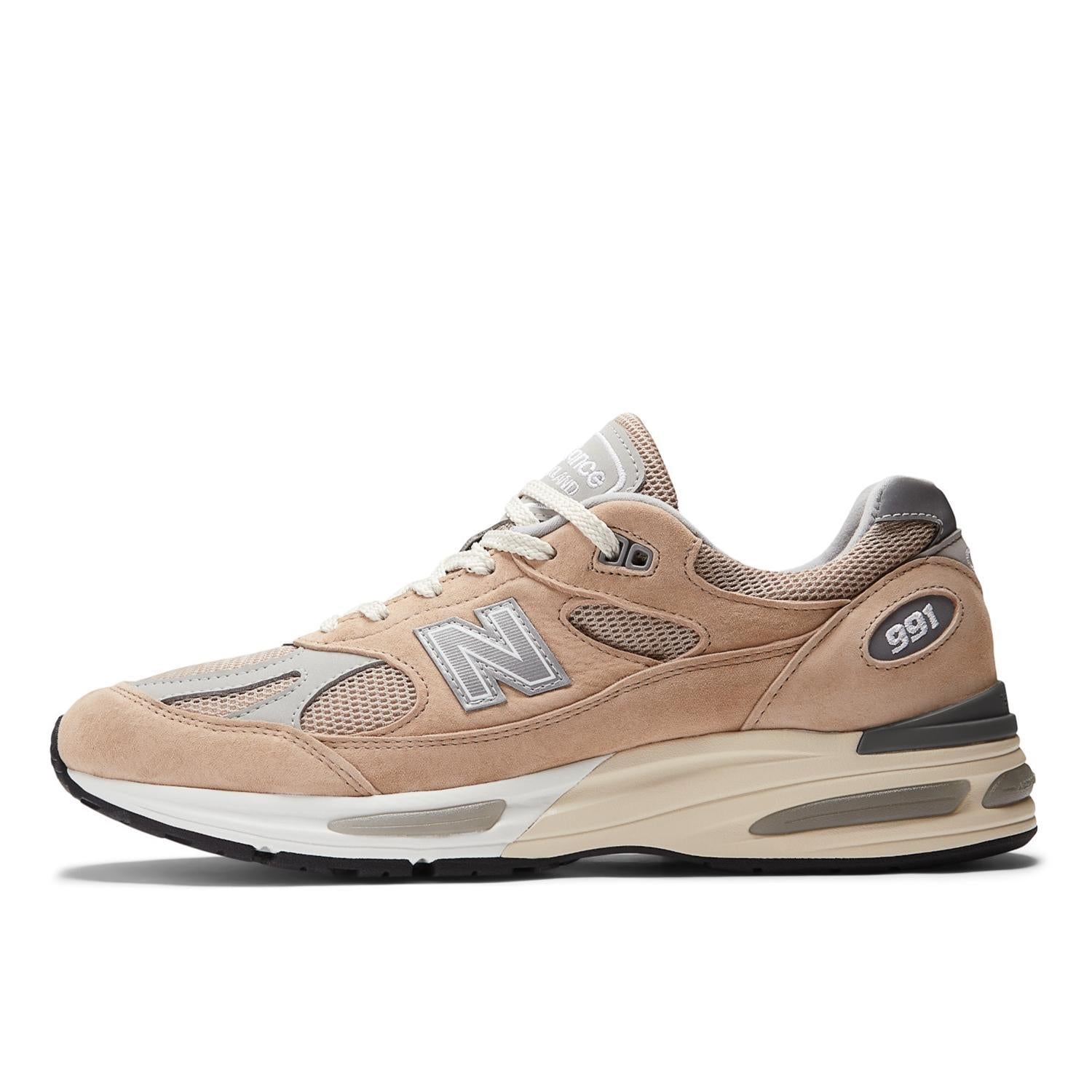 U991BE2 New Balance 991V2 Cuban Sand Harbor Mist Silver (Men's)