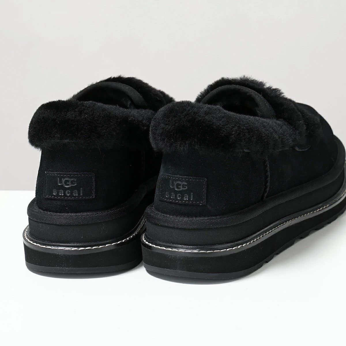 1178370-BLK sacai à UGG Loafer Black (Men's)