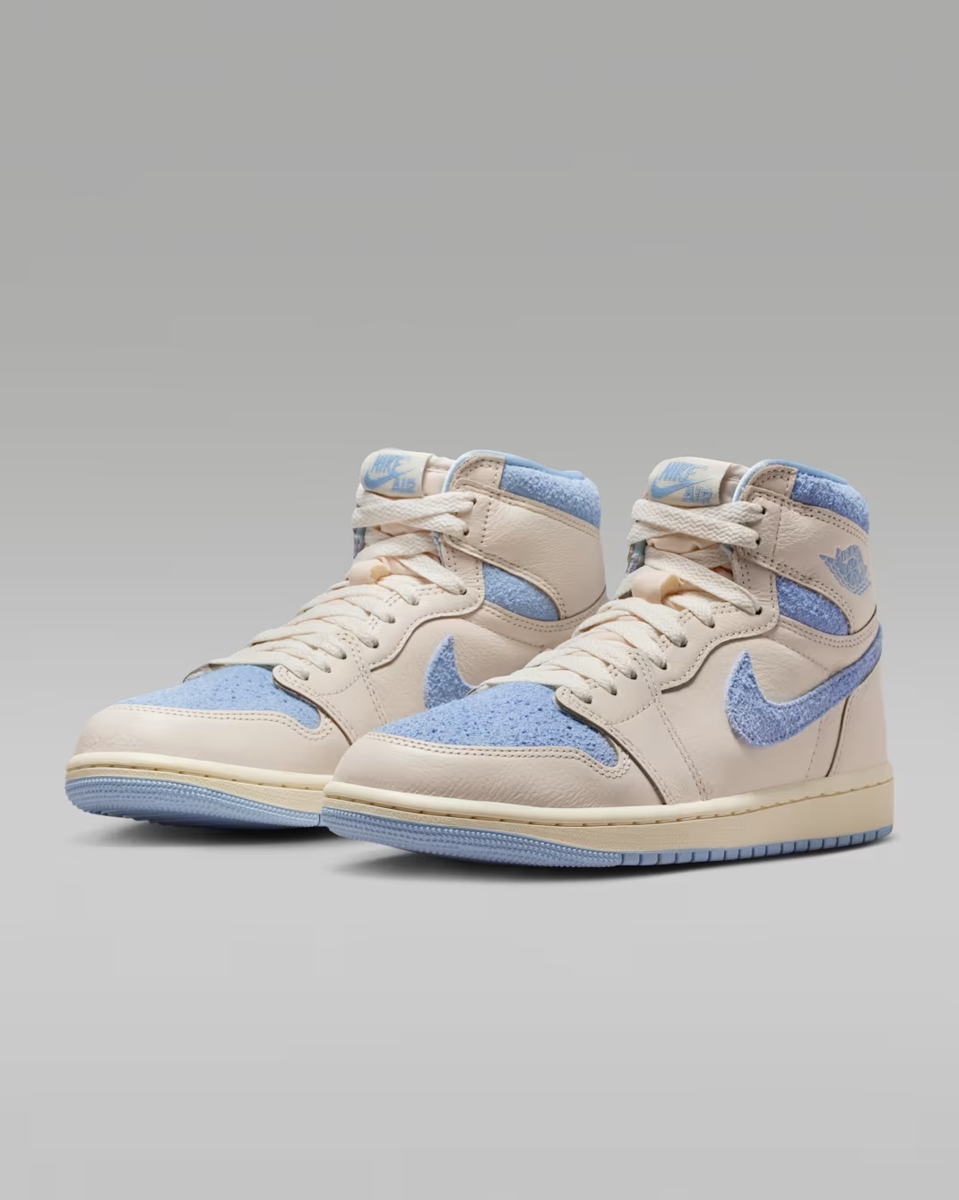 FD2596-102 Nike Air Jordan 1 High OG Psychic Blue Pale Ivory (Women's)