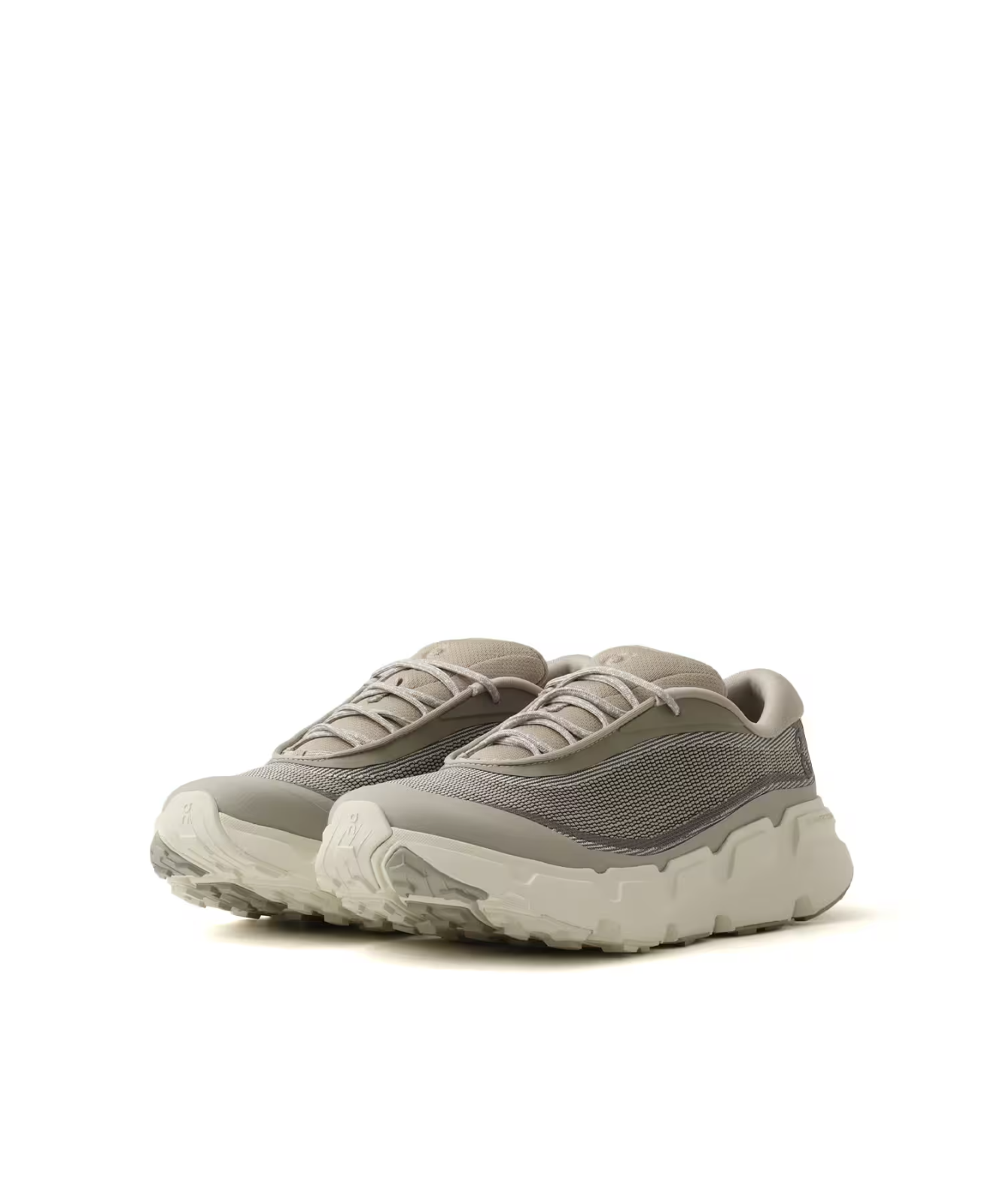 3MG30455348 On Cloudsoma Hike "Brume/Ghost" (Men's)