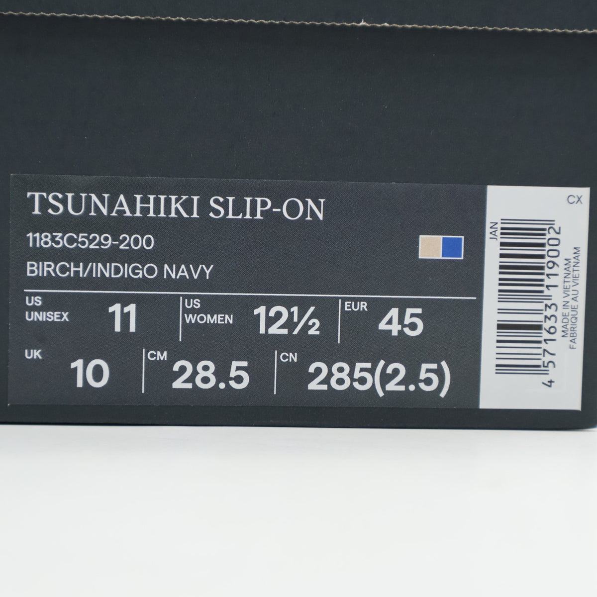 1183C529-200 Onitsuka Tiger Tsunahiki Slip On Birch Indigo Navy (Men's)