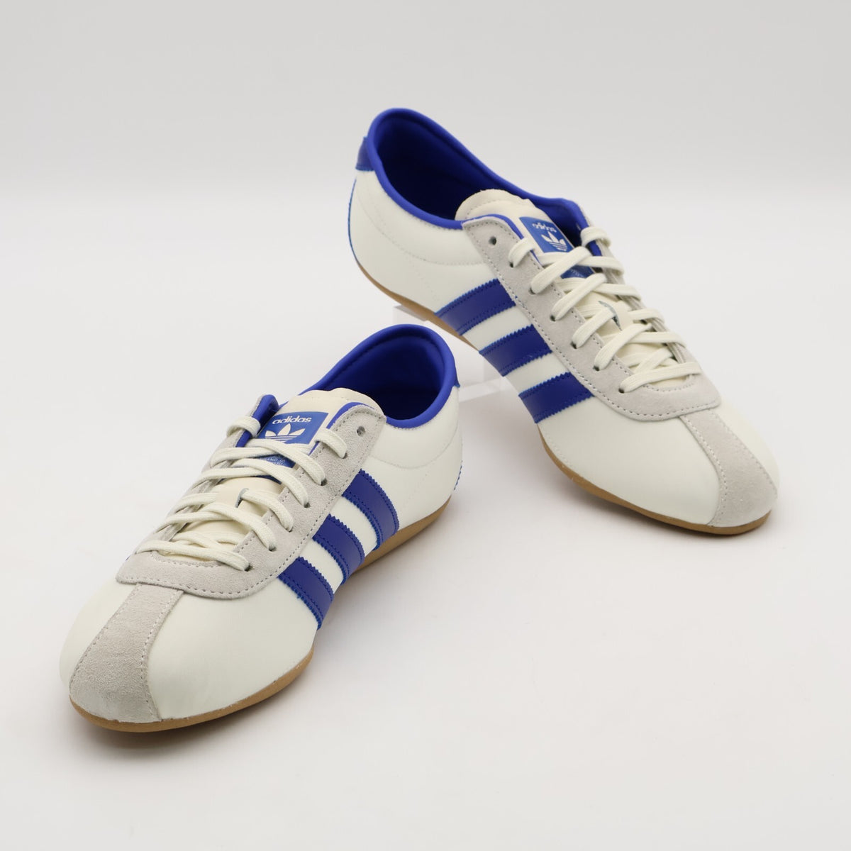 JP9704 adidas Originals Tokyo Off White Royal Blue Gold Metallic (Women's)