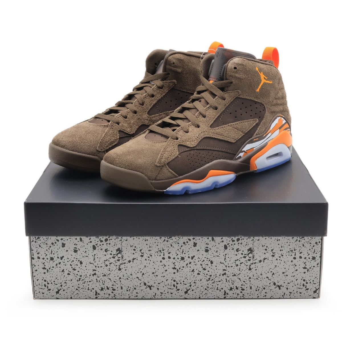 DZ4475-208 Nike Jumpman MVP Truck Brown White Magma Orange (Men's)
