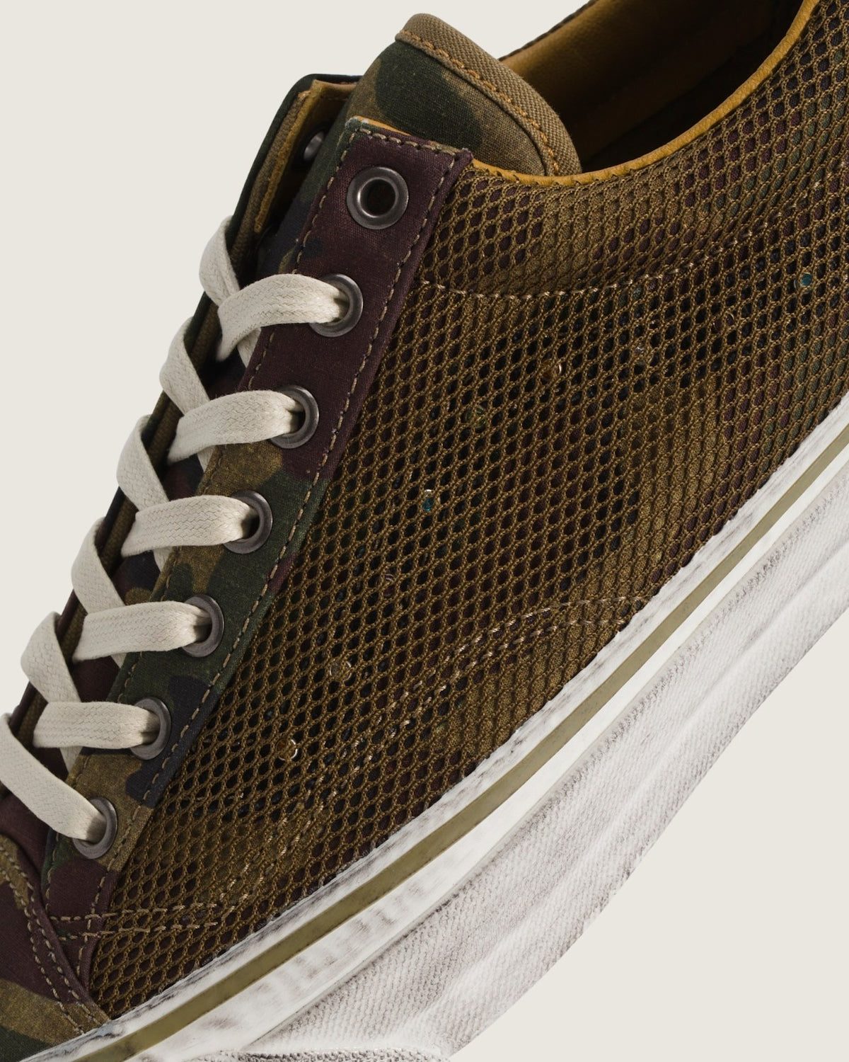 VN000D9RWVD Vans Premium Old Skool 36 Combat "Woodland Camo" (Men's)