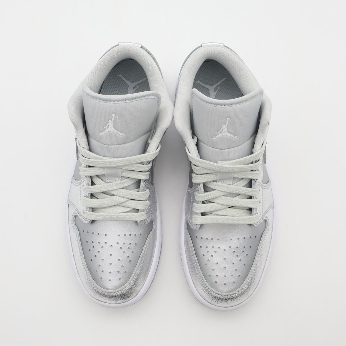 FN5030-001 Nike Air Jordan 1 Low SE Metallic Silver Photon Dust Grey (Women's)