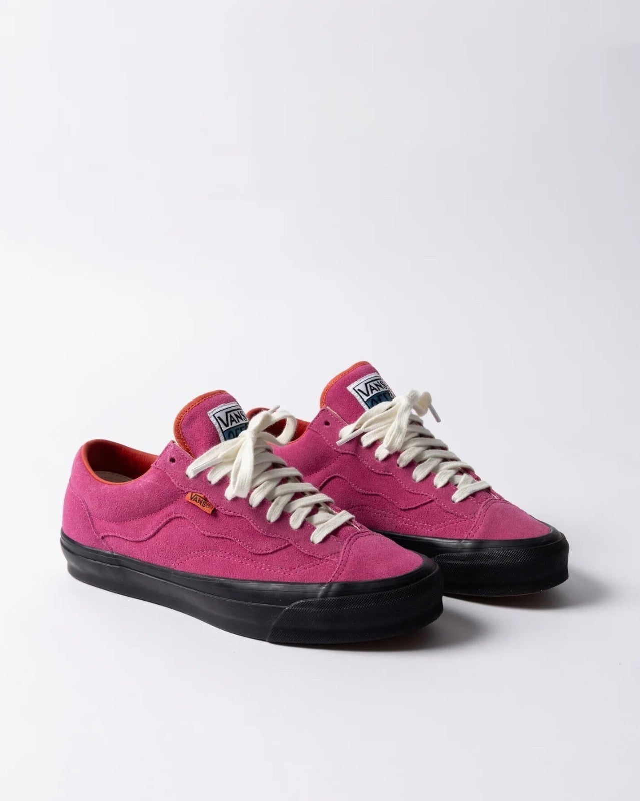 VN000Y11HFH Parra Ã OTW by Vans Old Skool 36 "Pink" (Men's)