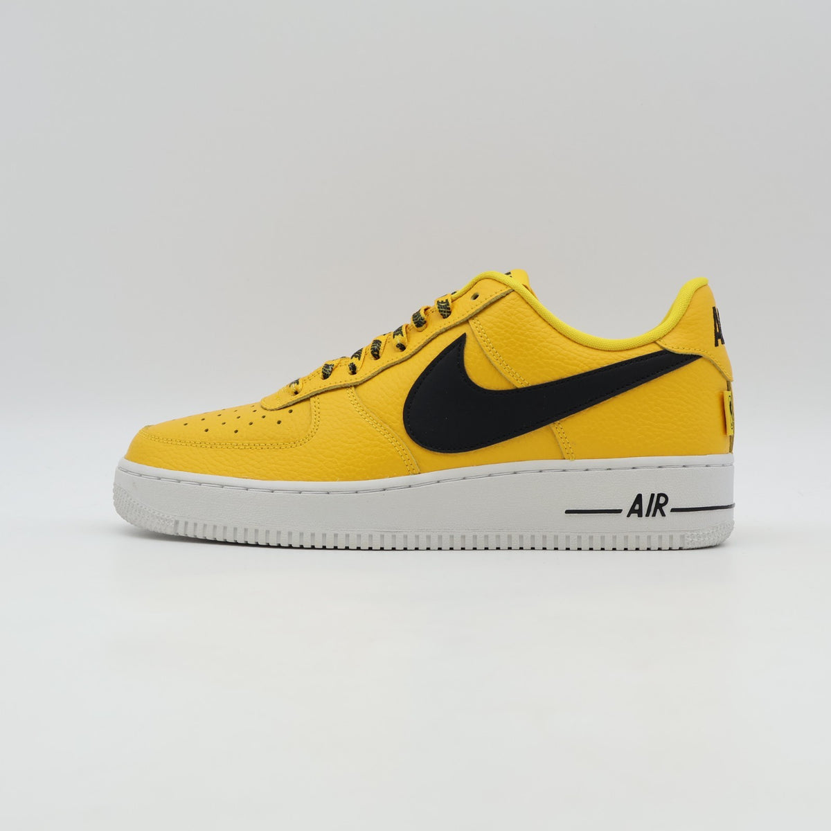 823511-701 Nike Air Force 1 Low "NBA Amarillo" (Men's)
