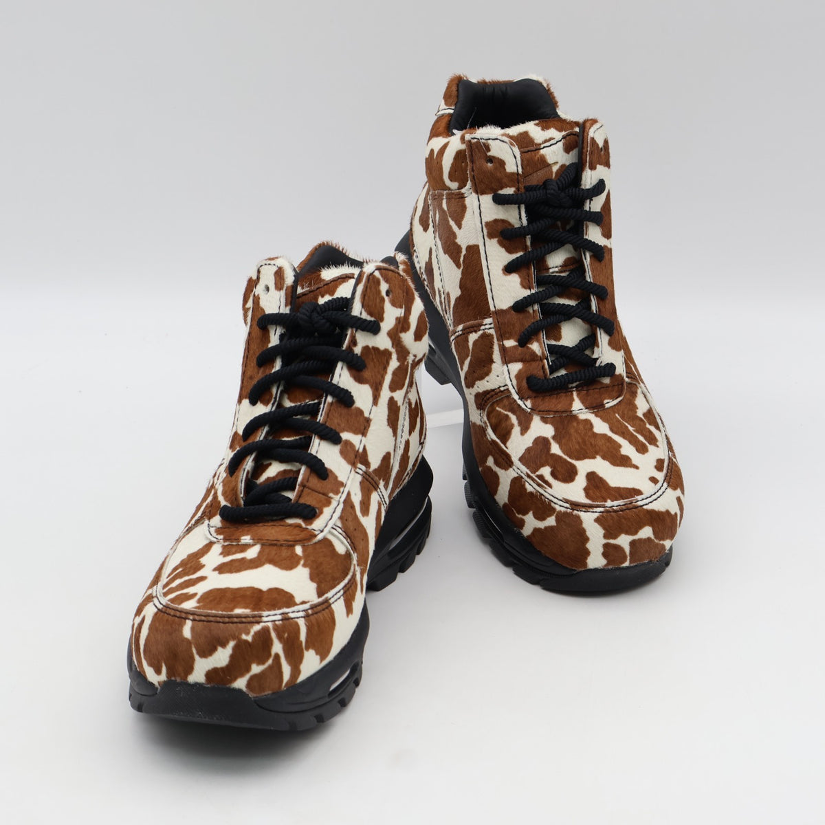 IO4635-100 Nike Air Max Goadome QS Pony Hair Sail Cacao Wow (Men's)