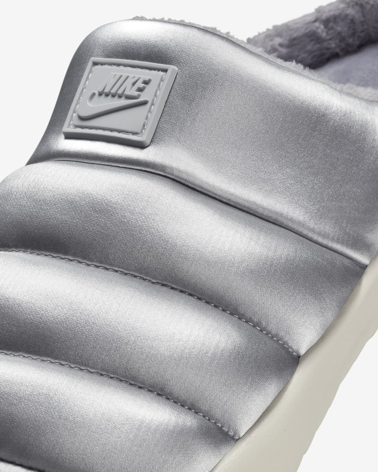 FZ7939-002 Nike Women's Burrow SE Metallic Silver Light Orewood Brown (Women's)