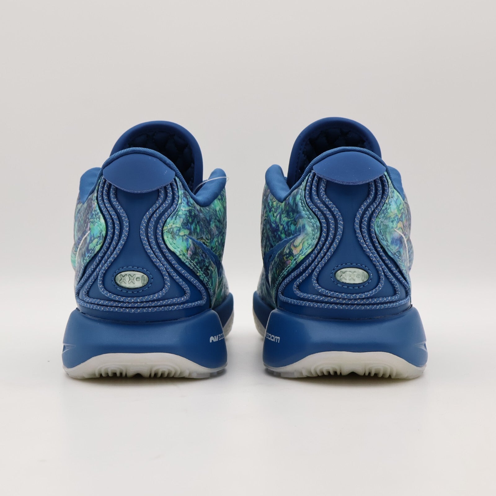 FN0709-400 Nike LeBron 21 Abalone (Men's)