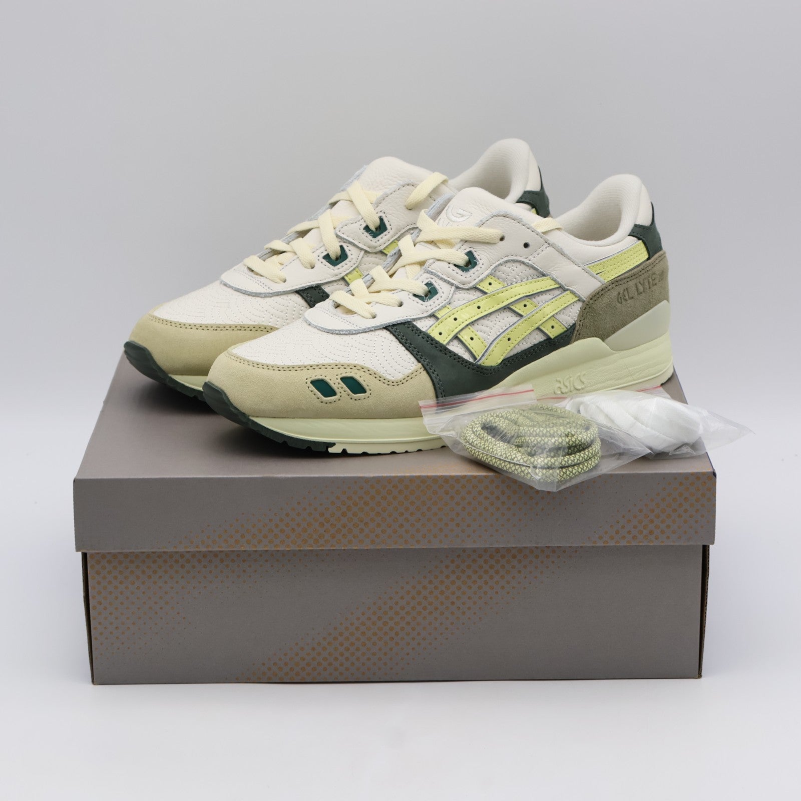 1201B015-201 Kith Ronnie Fieg Asics Gel-Lyte 3 Reamastered Brazil (Men's)