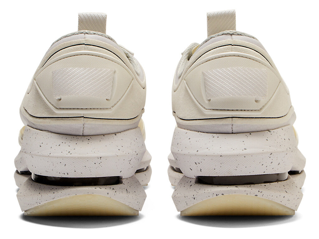 1183C149-100 Onitsuka Tiger Runger White (Men's)