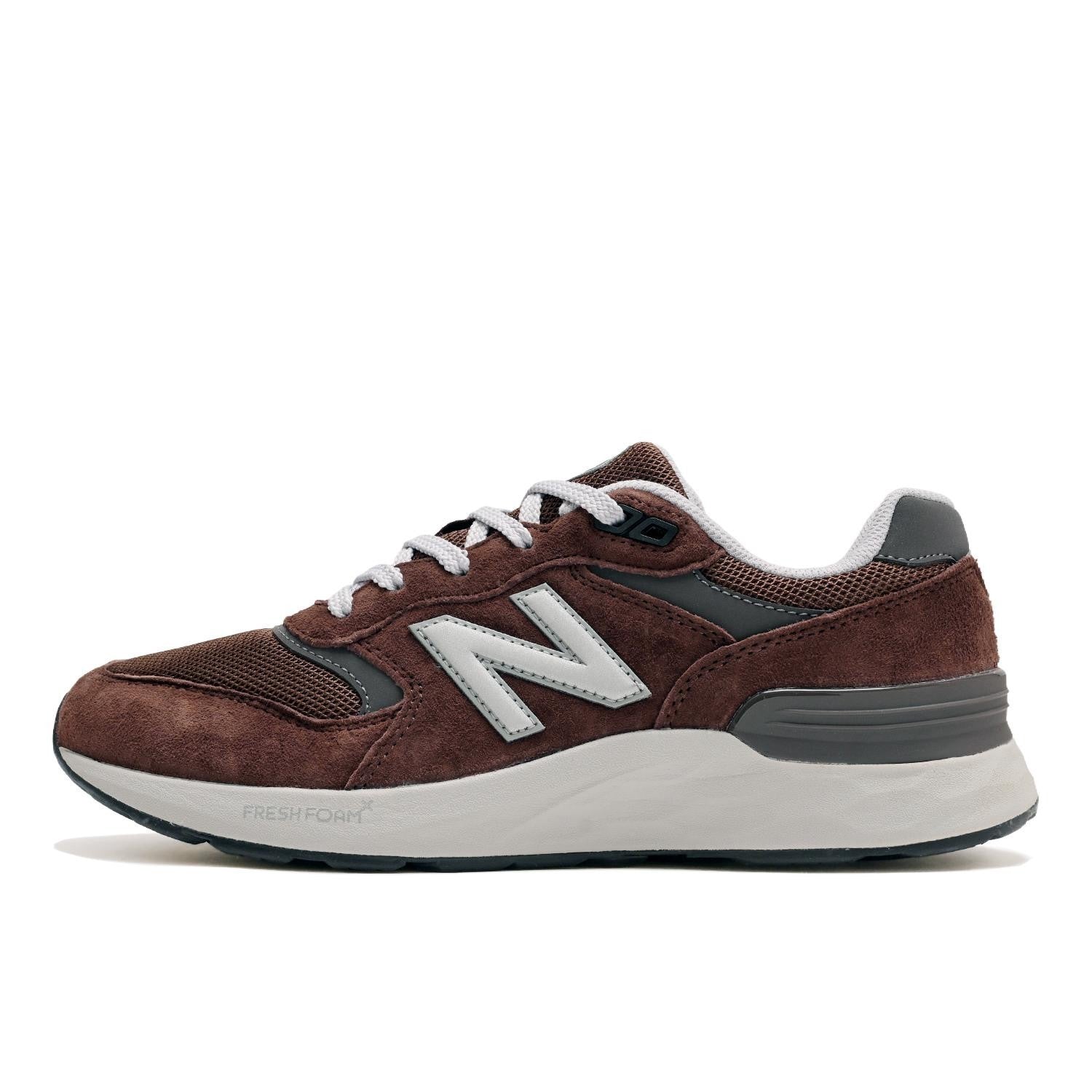 M880 6XS New Balance M880 (Men's)