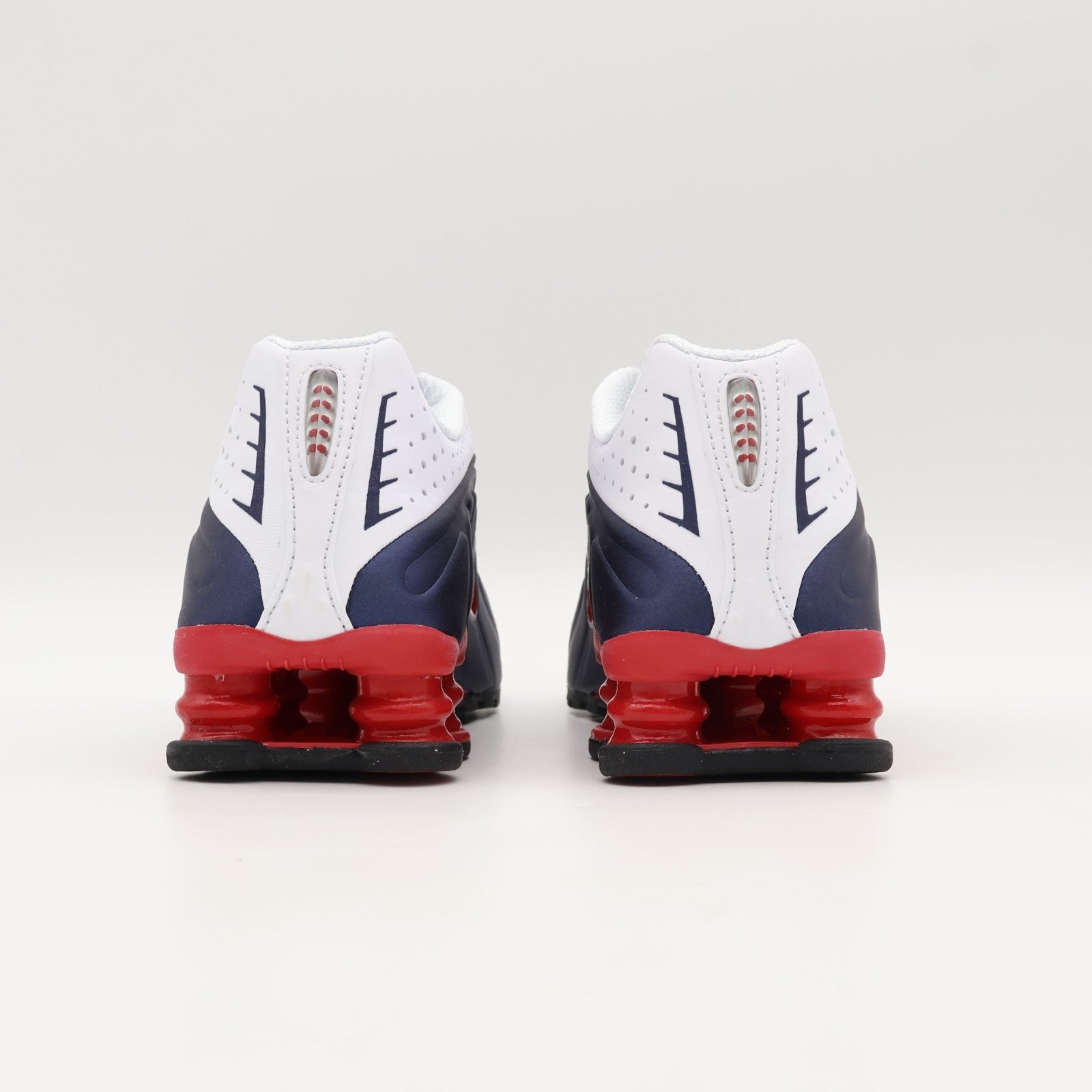 HQ1988-400 Nike Shox R4 USA (Men's)