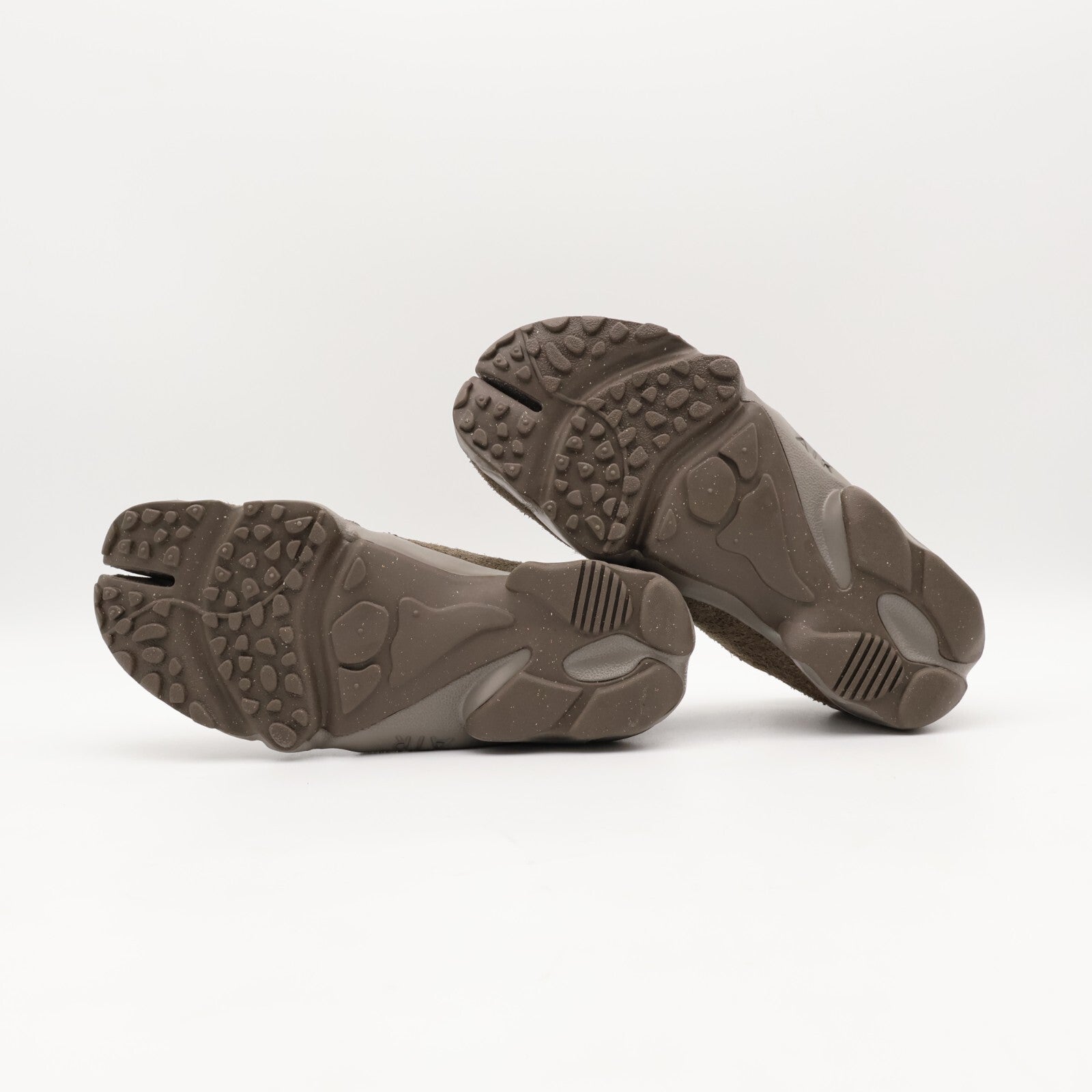 HQ1474-002 Nike Air Rift Brown (Women's )