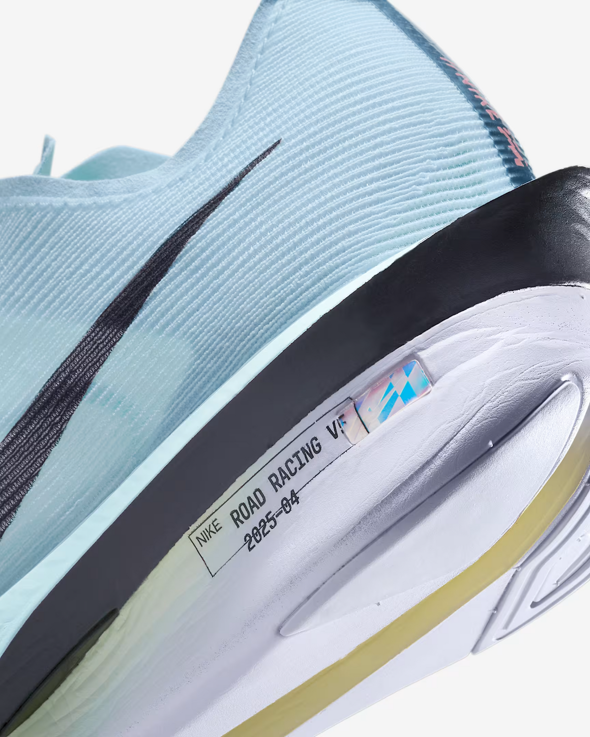 HF6412-400 Nike Vaporfly 4 Glacier Blue Blue Tint Amethyst Tint (Women's)