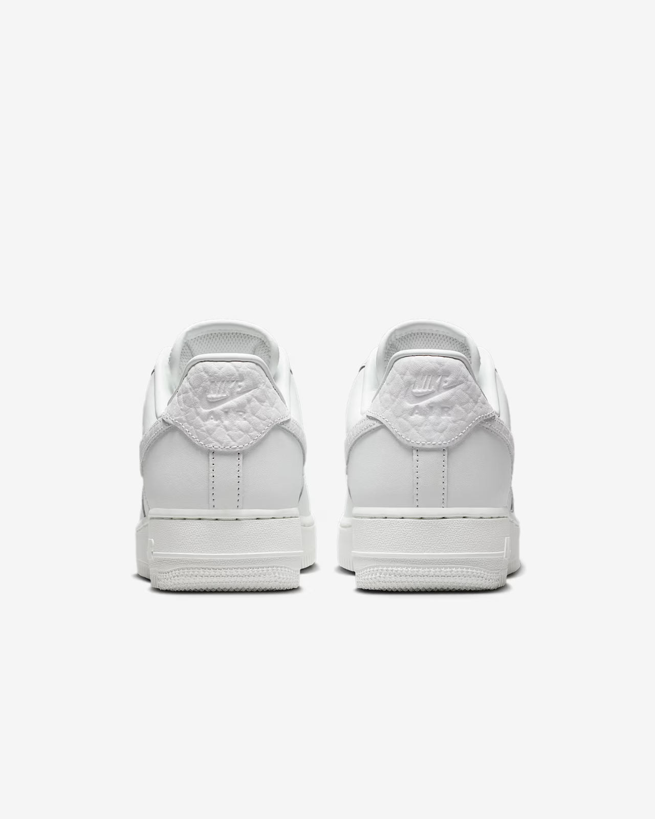 IM6485-121 Nike Air Force 1 Low '07 White (Women's)
