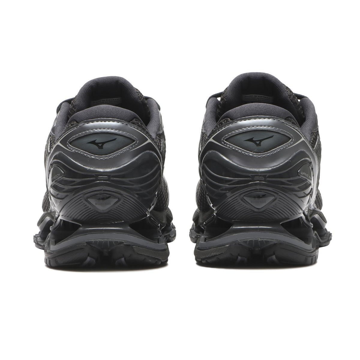 D1GA251103 Mizuno Wave Prophecy LS Black Metallic Grey (Men's)