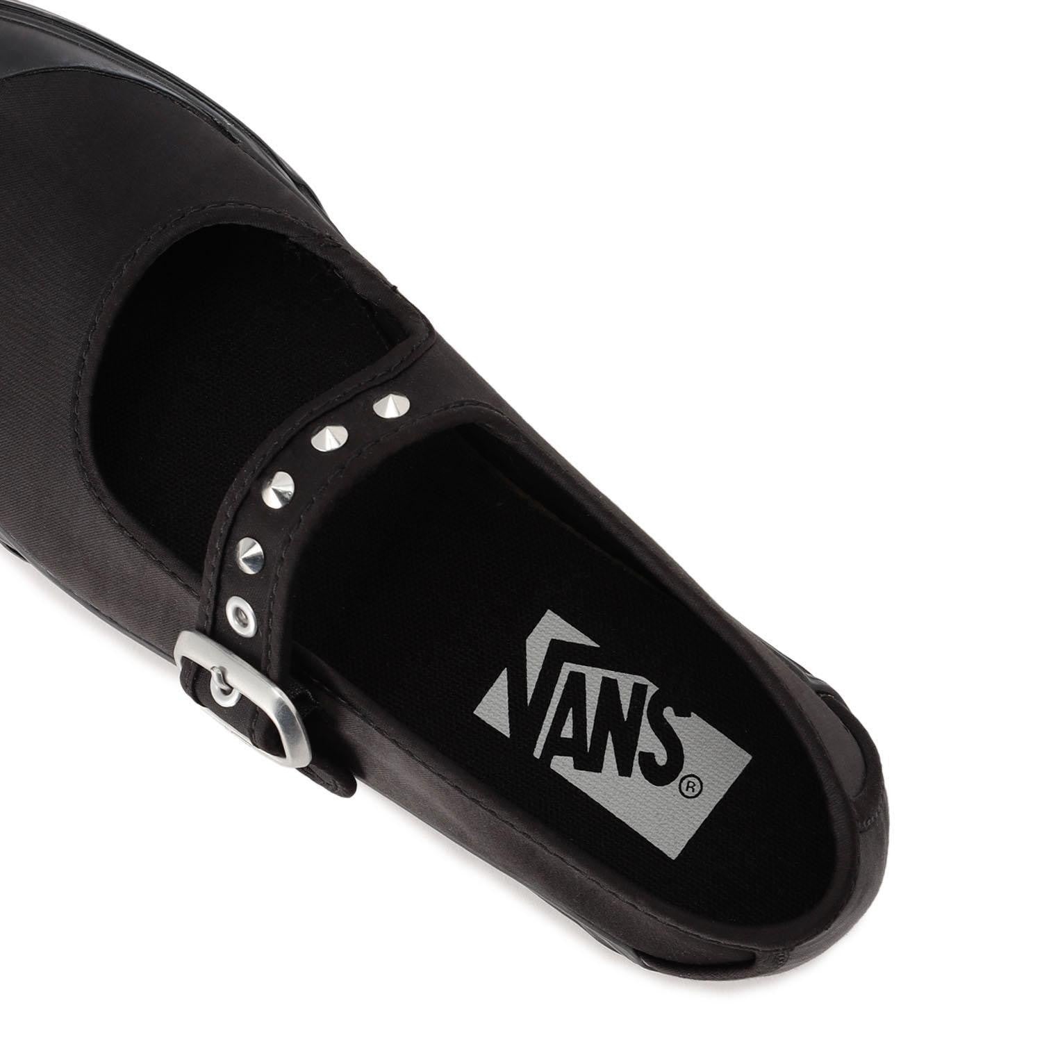 VN000D34BMA Vans PREMIUM MARY JANE LOWPRO STUDS BLACK (Men's)