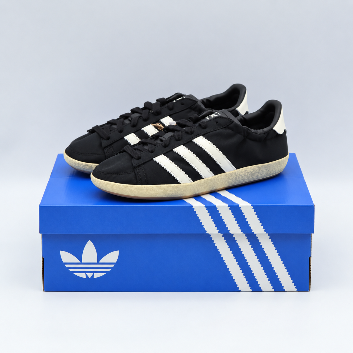 KK3997 adidas JABBAR RUCHE (Women's)
