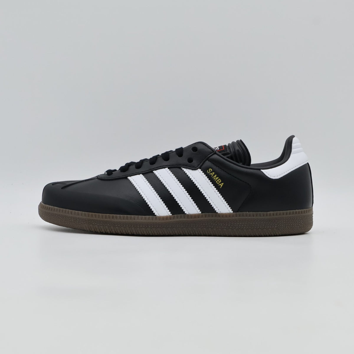 JR9246 A BATHING APE adidas Originals Samba Core Black Cloud White Gum (Men's)