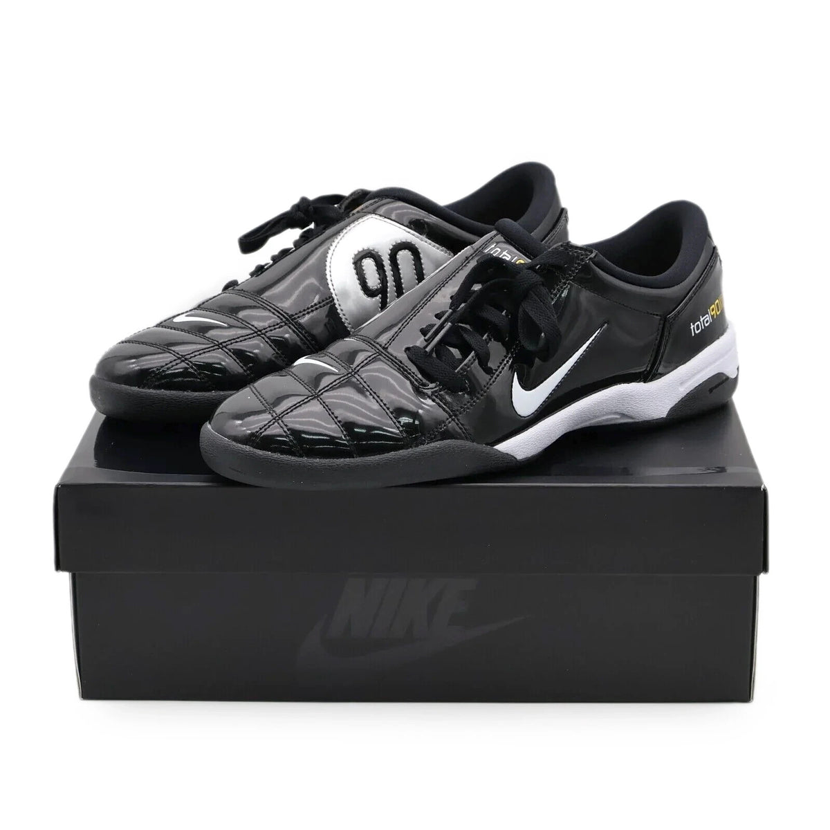 HJ9351-001 Nike Total 90 3 SP Black and White (Men's)