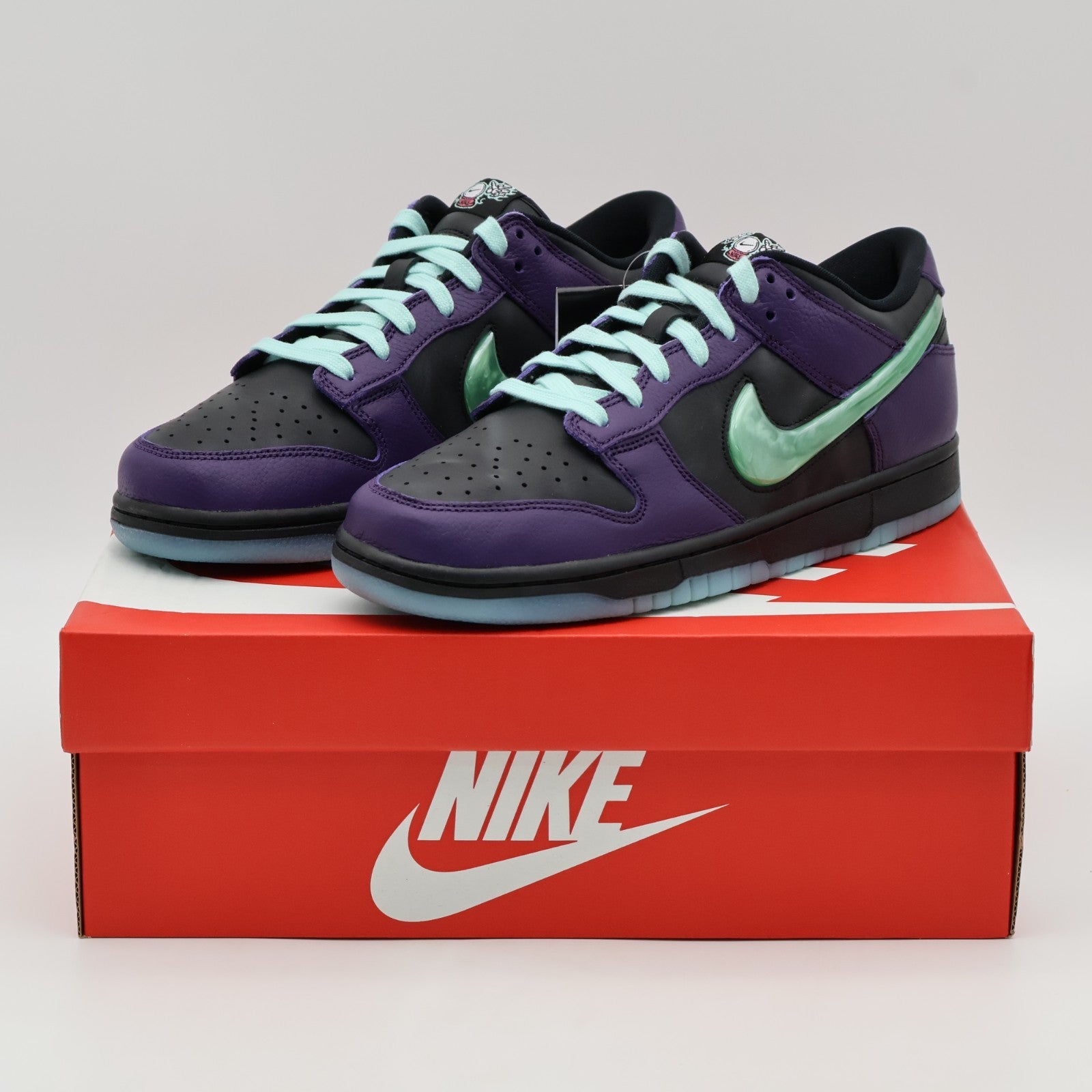 IB2267-001 Nike Dunk Low Retro LTD Wizard (Men's)