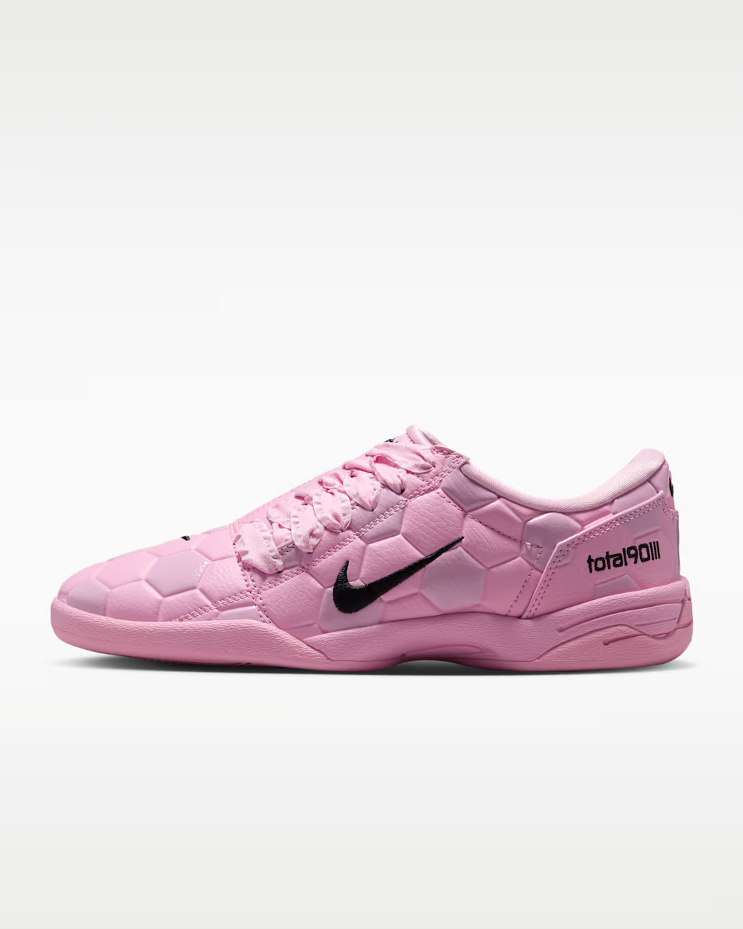 IO2388-600 Nike Total 90 3 "Soccer Ball/Pink Rise" (Women's)
