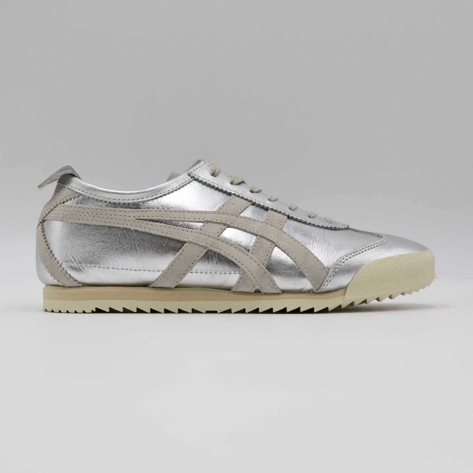 1182A467-020 Onitsuka Tiger Mexico 66 Deluxe Silver Piedmont Grey (Women's)
