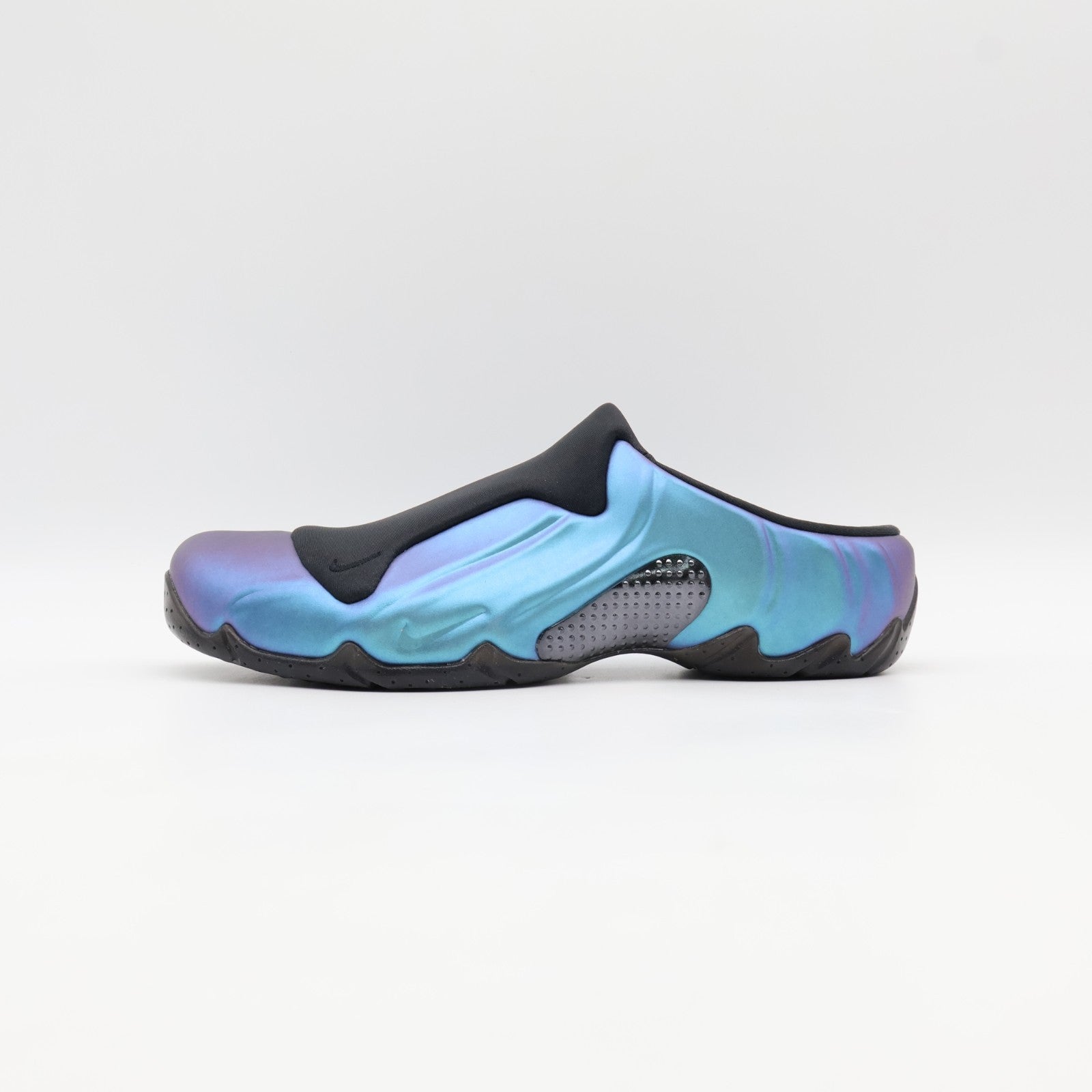 HJ4478-001 Nike Clogposite Multi-Color and Off Noir (Men's)