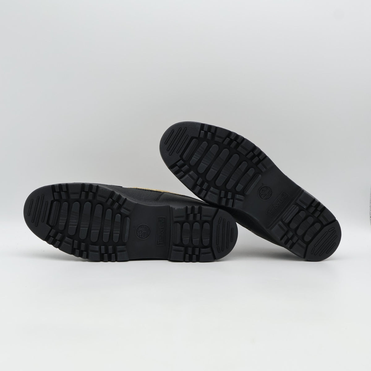 TB0A44AGW02 the Apartment Timberland Heritage Moc Toe Mid Beige Black (Men's)