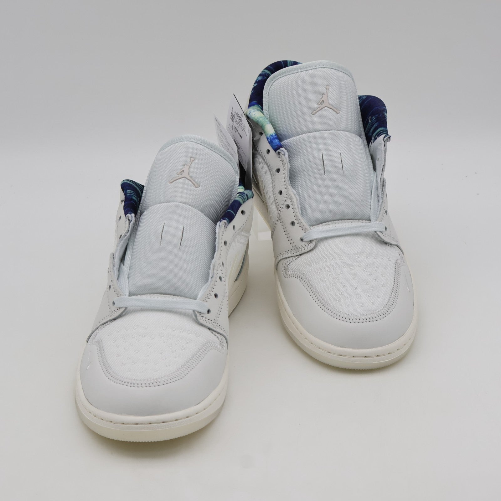 IR7337-121 Nike Air Jordan 1 Low SE "Summit White" (Men's)