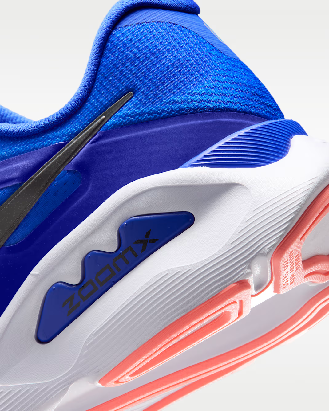 HQ3048-401 Nike Structure Plus "Racer Blue/Atomic Pink" (Men's)