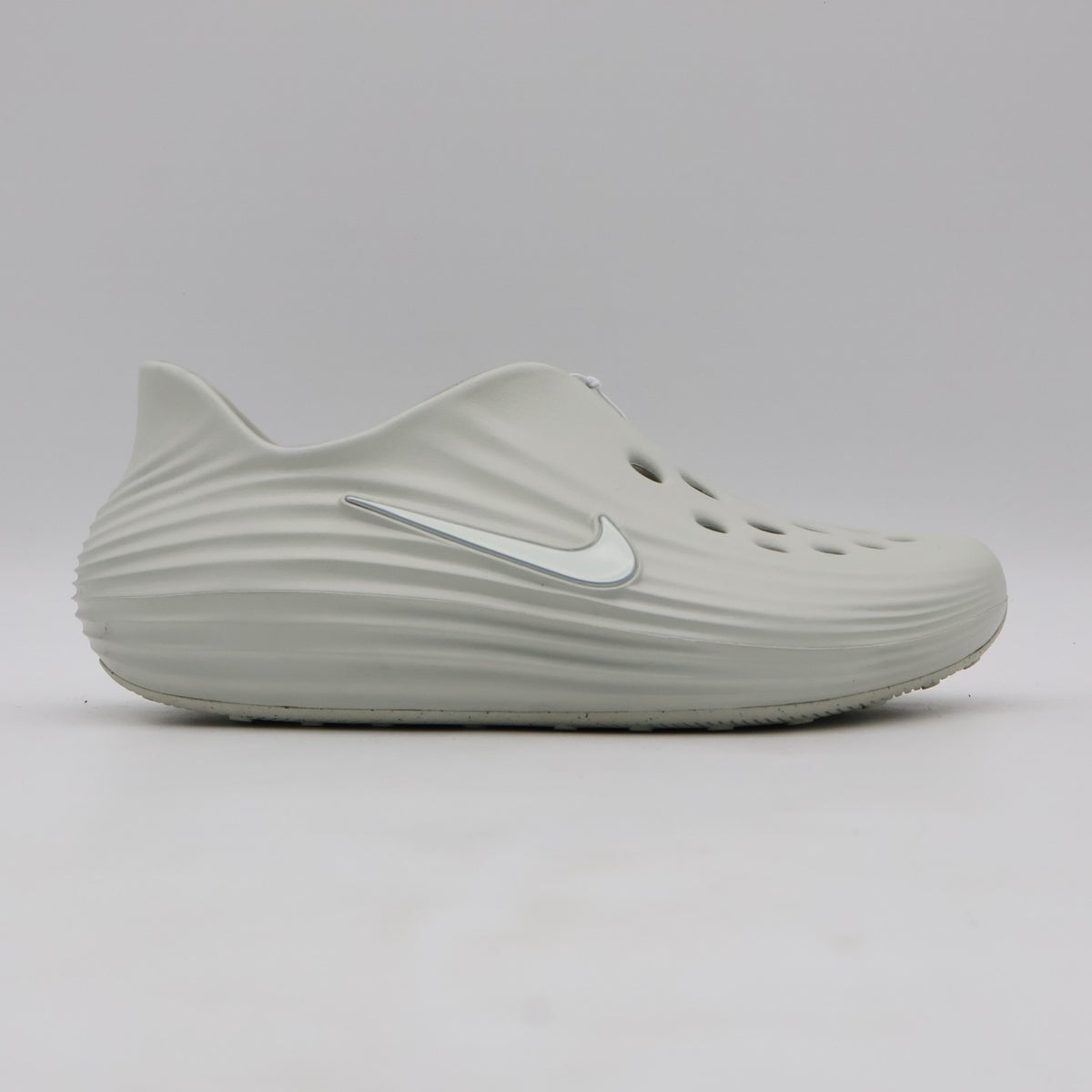 HV5060-005 Nike ReactX Rejuven8 Spruce Aura Light Silver (Men's)
