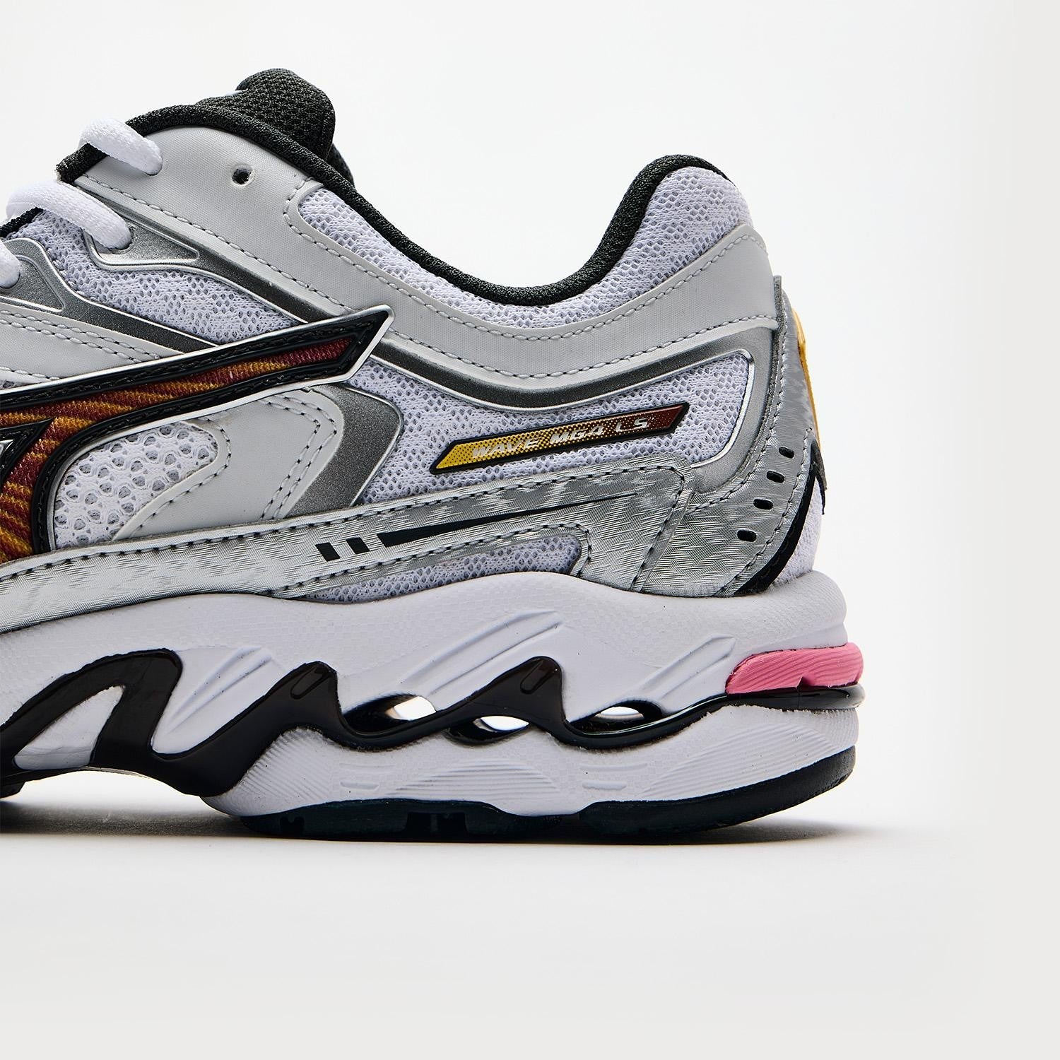 D1GA265201 Mizuno Wave MG4 LS "White/Yellow/Pink" (Men's)