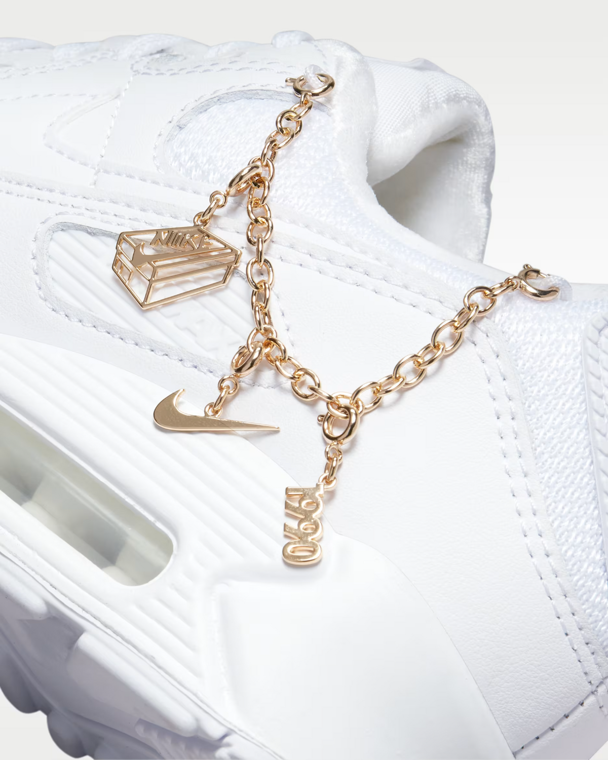 DH0569-100 Nike Air Max 90 PRM "Lucky Charms" (Women's)