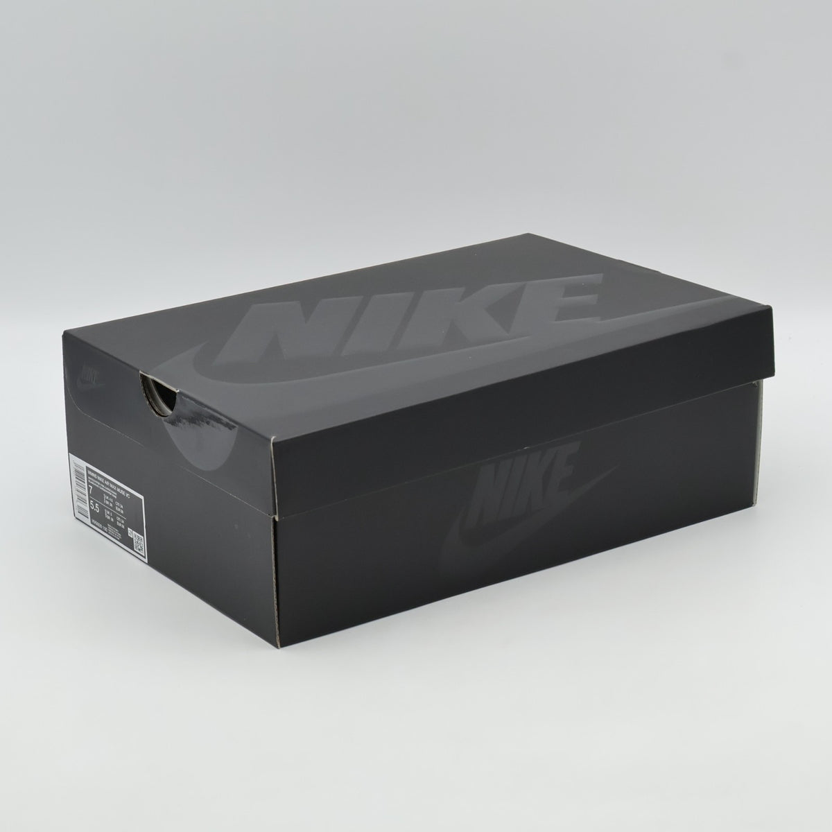 HV9928-100 Veneda Carter Ã Nike Air Max Muse White Cargo Khaki (Women's)