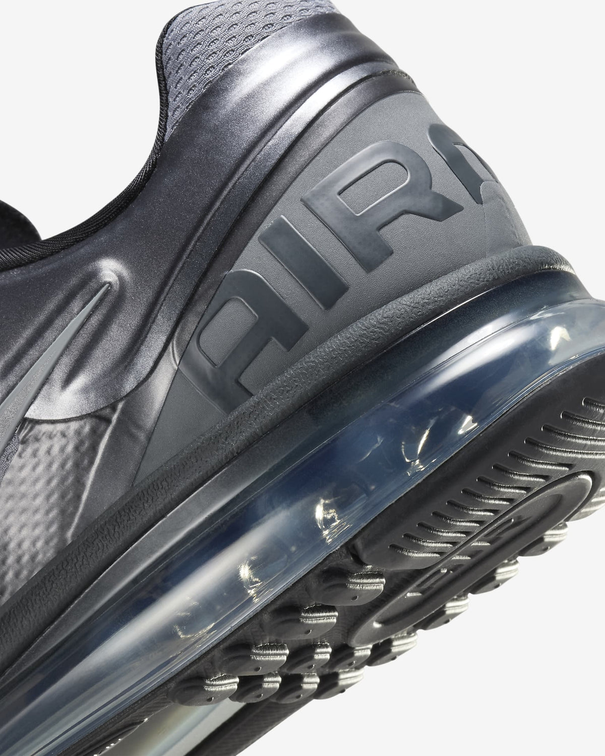 HQ3481-099 Nike Air Max 2013 Metallic Cool Grey (Men's)