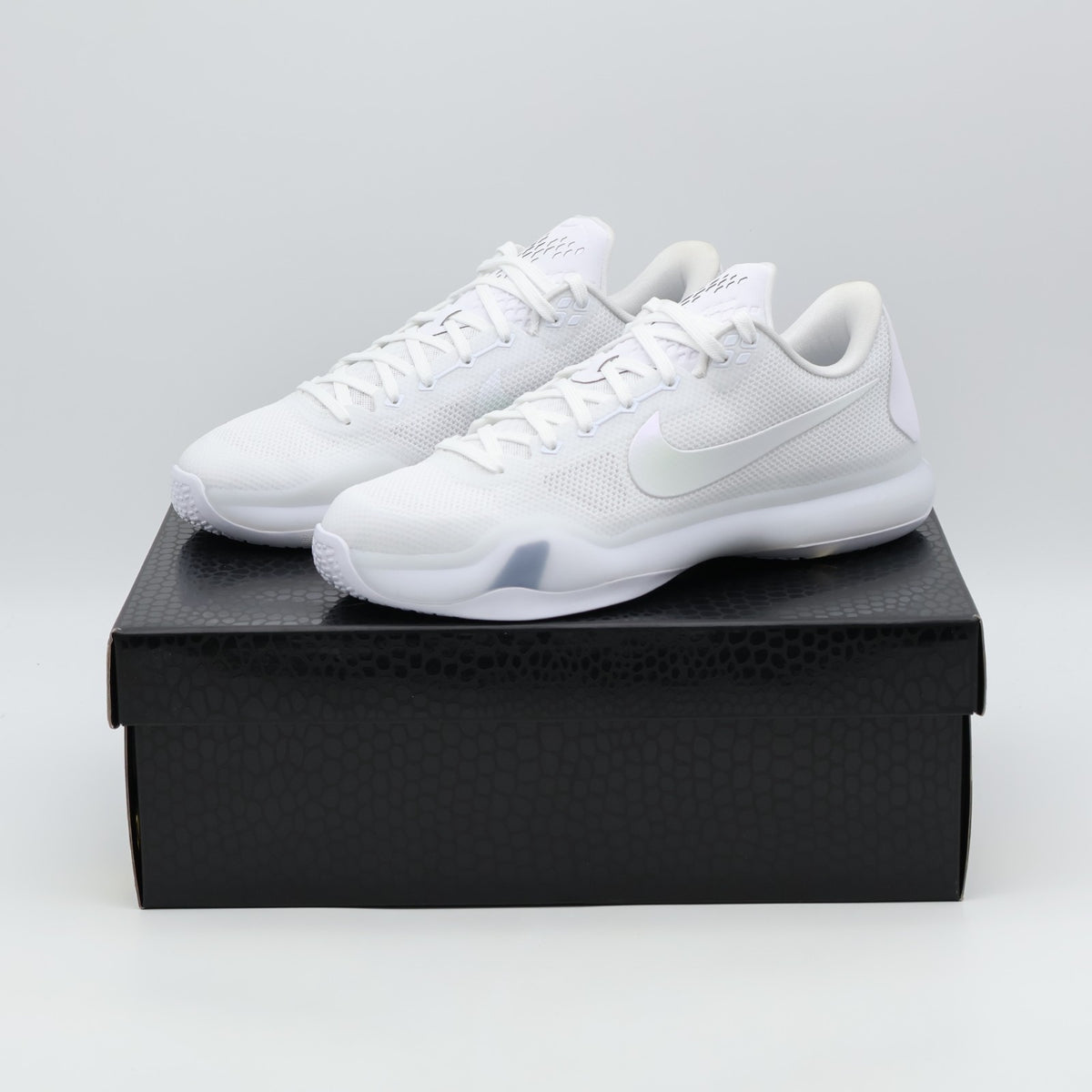 IO3415-100 Nike Kobe 10 Protro "Halo" (Men's)